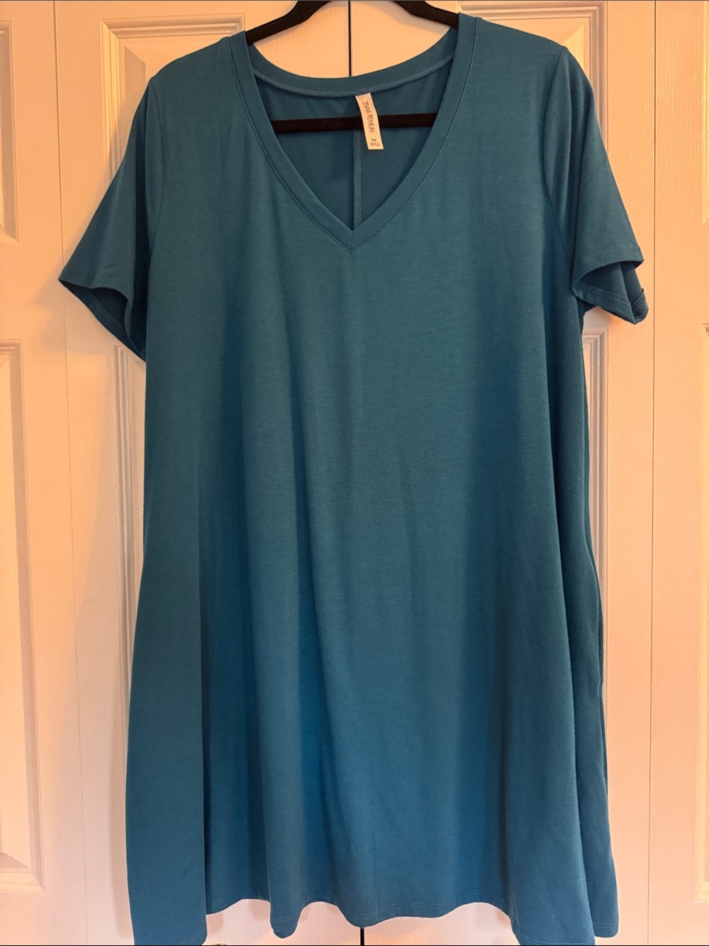 Zenana Outfitters Teal V-Neck Short Sleeve Tunic
